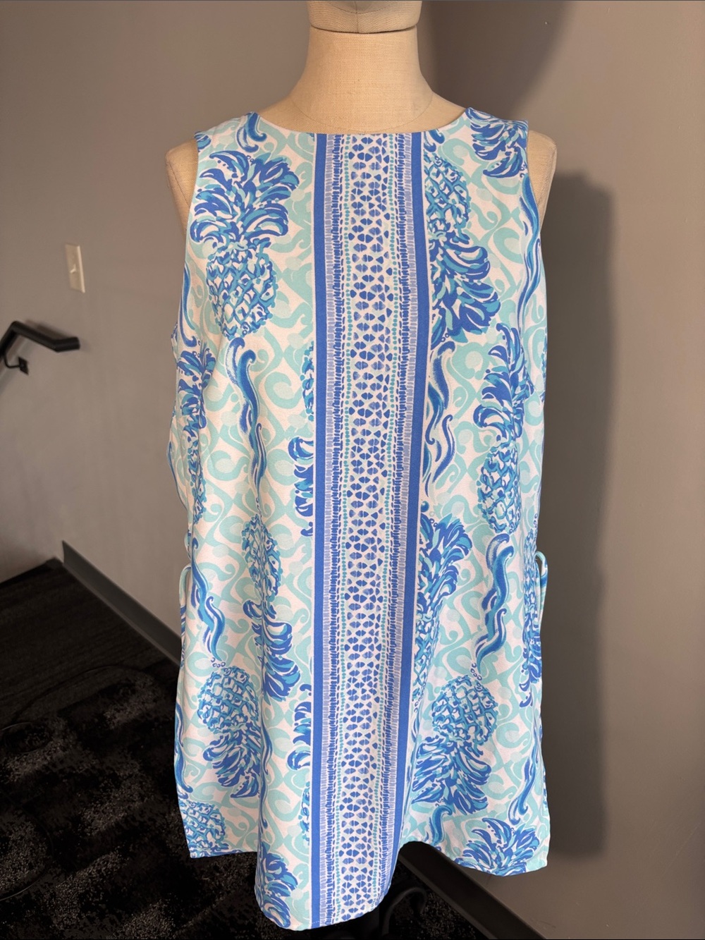 Lilly Pulitzer Blue and Aqua Pineapple-Print Shift Dress